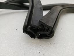 ROLLS ROYCE Rolls Royce Ghost Series 1 09-14 Door Seal 51727200301 FR Door Seals — thumbnail 6
