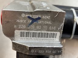MERCEDES-BENZ A2203200358 A2203201258 Air suspension / self-levelling suspension, other MERCEDES-BENZ SL-CLASS (R230) (2001-2012) — thumbnail 3