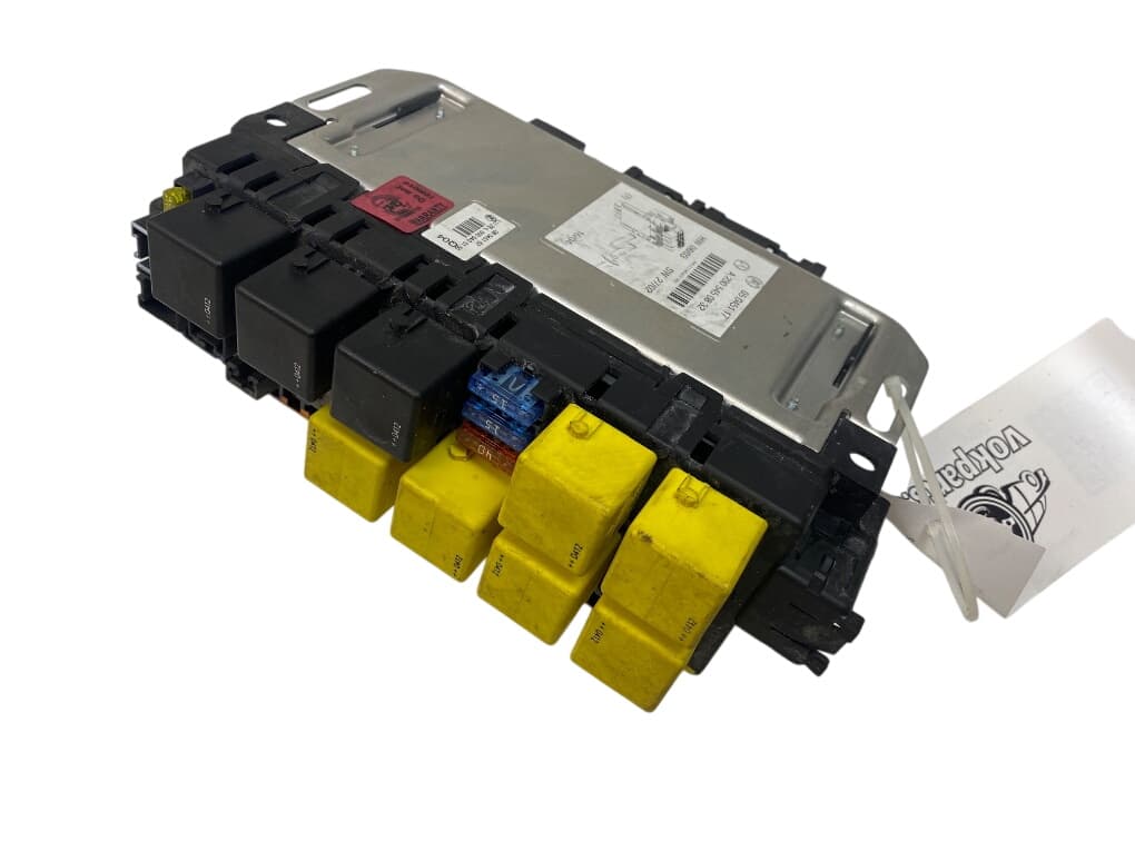 MERCEDES-BENZ 05045117 05045154 Fuse box MERCEDES-BENZ SL-CLASS (R230) (2001-2012)