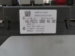 MERCEDES-BENZ A2215450801 A2215451401 A2219067000 Fuse box MERCEDES-BENZ S-CLASS Coupe (C216) (2006-2013) — thumbnail 4
