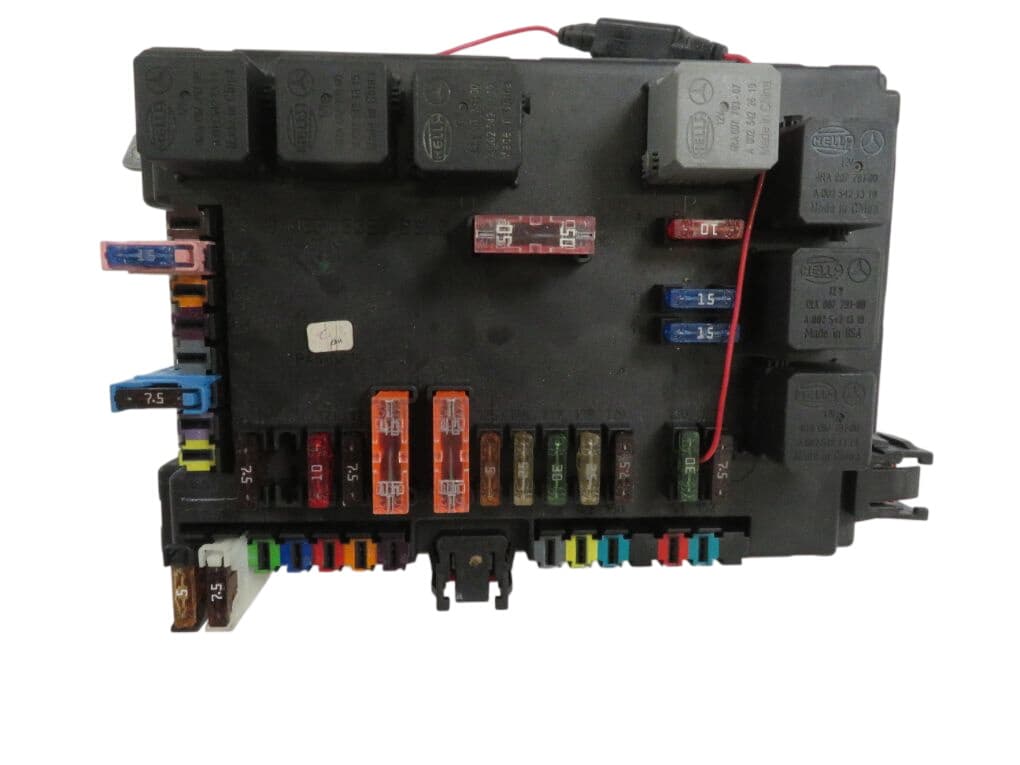 MERCEDES-BENZ A2215450801 A2215451401 A2219067000 Fuse box MERCEDES-BENZ S-CLASS Coupe (C216) (2006-2013)