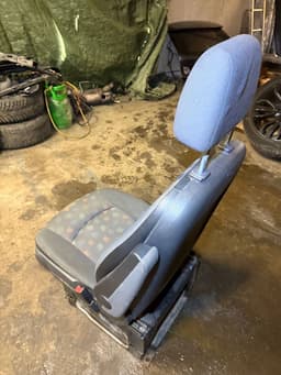 MERCEDES-BENZ Front seat right MERCEDES-BENZ VITO / VIANO (W639) (2003-2014) — thumbnail 6