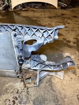 MERCEDES-BENZ Front panel MERCEDES-BENZ VITO / VIANO (W639) (2003-2014) — thumbnail 4