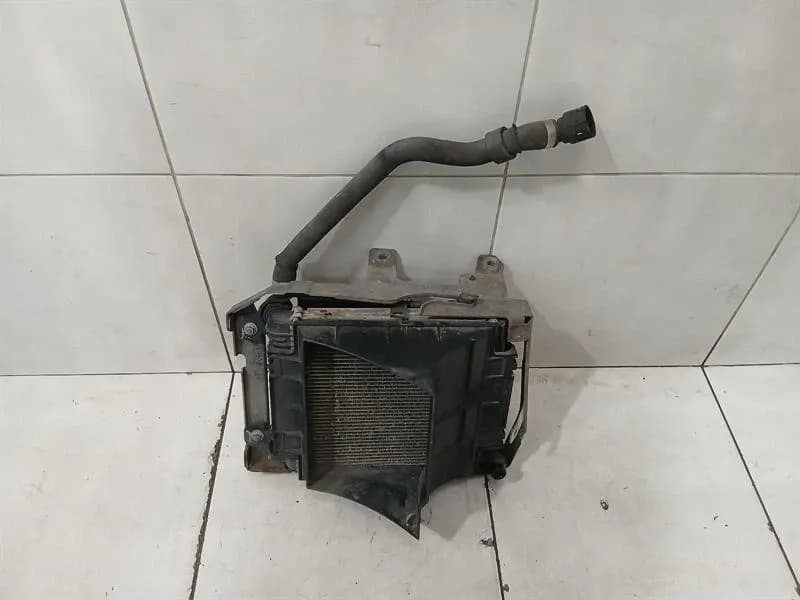MERCEDES-BENZ Mercedes C Class W205 Water Radiator A0995005903 Left Arch Water Cooler Radiator