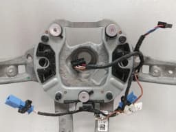 BMW BMW 6 M6 M5 F10 OEM F13 Steering Wheel M6 F13 Steering Wheel 32307846035 HEATED HEATED — thumbnail 3