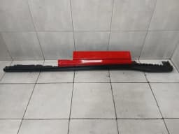 FERRARI Ferrari 812 Superfast F152M side skirt 88068510 left defects side skirts — thumbnail 1