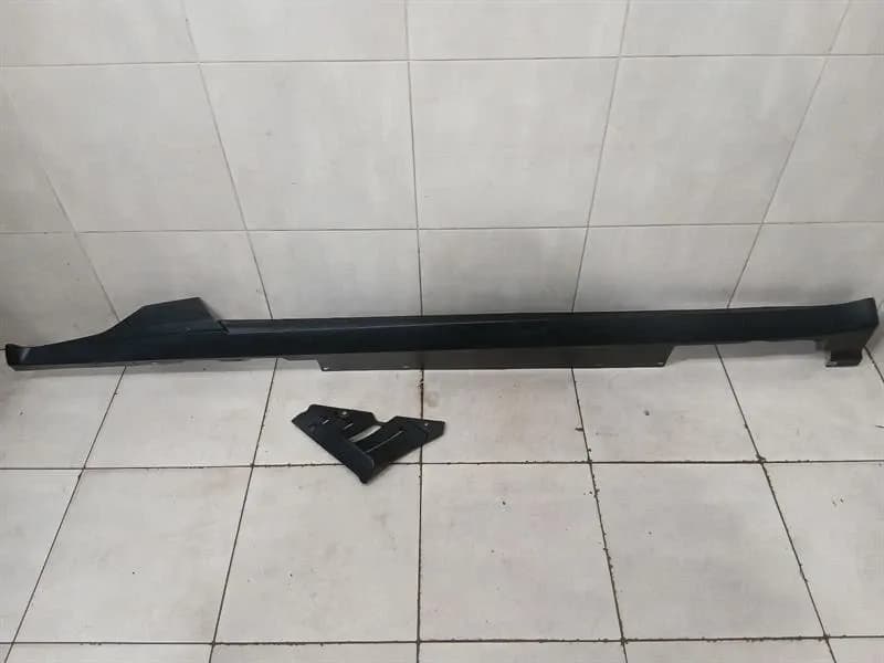 Ferrari Purosangue F175 side skirt 875638 LH side skirts