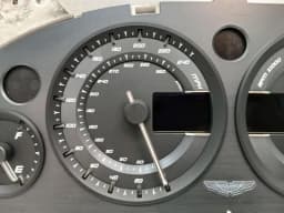 ASTON MARTIN Aston Martin Rapide AMR Instrument Cluster DD33-10849-CC Speedometer BLACK — thumbnail 4