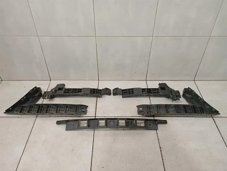 Bentley Continental GT W12 bumper holder-bracket 3W8807394 holder carrier defect