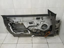 FERRARI Ferrari GTC4 Lusso T 3.9 V8 F151M Left Front Door 86510511 LHD Door Front Left — thumbnail 9