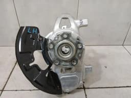 FERRARI Ferrari SF90 Left Front Hub 862453 SF90 Wheel Bearing Housing Front Left F173 — thumbnail 3