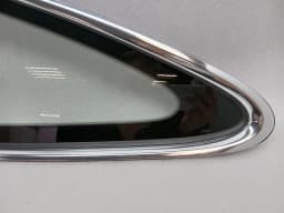 PORSCHE Porsche 911 992 GT3 Left Rear 1/4 Glass 992845297AA Door Window 1/4 Rear LH — thumbnail 3