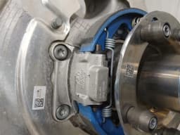 PORSCHE Porsche 911 992 Rear Hub 992505051GY Wheel Bearing Housing Rear GTS Center Lock Left — thumbnail 5
