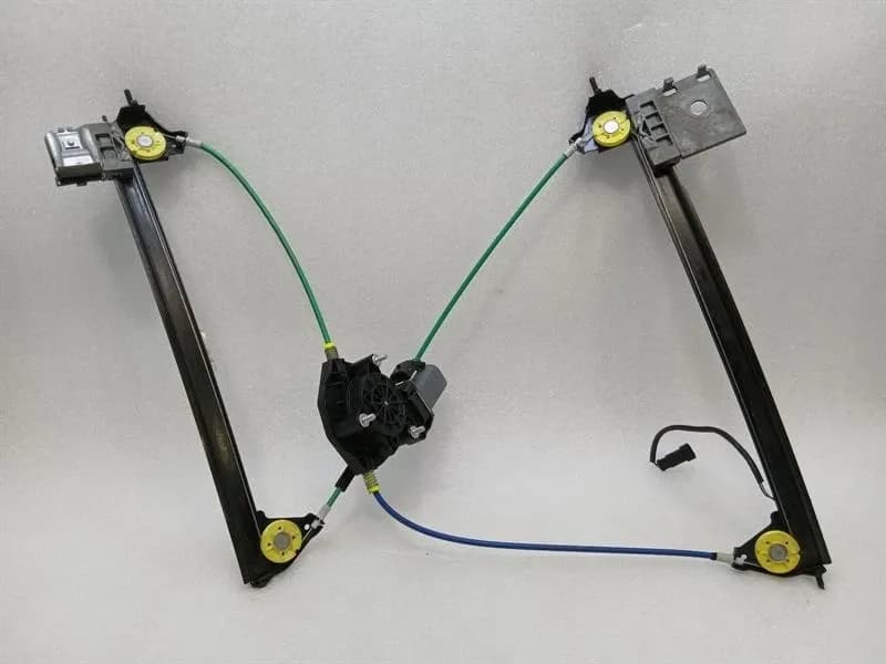 Ferrari GTC4 Lusso T 3.9 V8 F151M Right Door Winder 82127500 Window Regulator Right