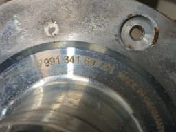 PORSCHE Porsche 911 991 Right Front Hub 99134115831 Wheel Bearing Housing Re Turbo Centre Lock — thumbnail 3
