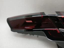 FERRARI Ferrari Roma F169 right rear light 917269 tail light rear right — thumbnail 7