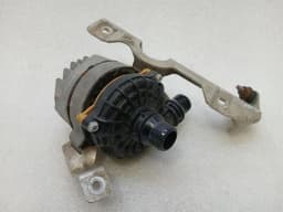 MERCEDES-BENZ Mercedes GT R190 additional cooling pump A0005002500 coolant pump pump — thumbnail 1