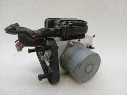 MERCEDES-BENZ Mercedes C c63 AMG Class W205 A.B.S Pump A2054310600 ABS Pump Hydraulic Block — thumbnail 6