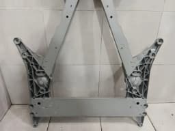 FERRARI Ferrari 812 Superfast F152M Beam Subframe Front 985278223 Front Axle Carrier — thumbnail 9