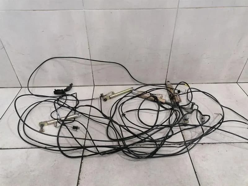Mercedes SL R230 Hydraulic Cylinder Set A2308001172 Hydraulic Cylinder Set