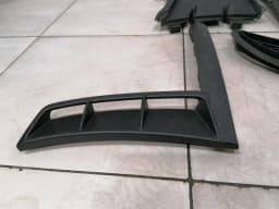 PORSCHE Porsche Boxster Spyder 718 Front Grille Right 982807680 Radiator Grille 982807684 — thumbnail 3