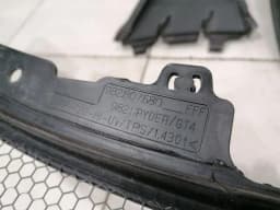 PORSCHE Porsche Boxster Spyder 718 Front Grille Right 982807680 Radiator Grille 982807684 — thumbnail 10