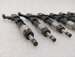 PORSCHE Porsche Panamera 971 Injector CVD Set of 8 06M906036L Fuel Injector — thumbnail 2