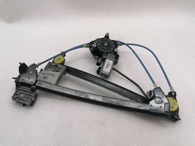 FERRARI Ferrari 812 Superfast F152M Left Front Door Winder 88063200 Window Regulator Left