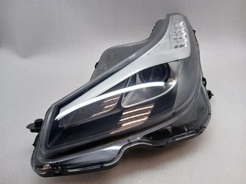 Ferrari GTC4 Lusso T 3.9 V8 F151M Left Headlight 317213 Headlight Left AFS