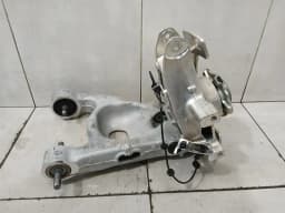 FERRARI Ferrari Purosangue F175 Left Rear Hub 800828 Wheel Bearing Housing Rear Left — thumbnail 1