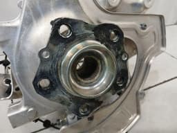 FERRARI Ferrari Purosangue F175 Left Rear Hub 800828 Wheel Bearing Housing Rear Left — thumbnail 4