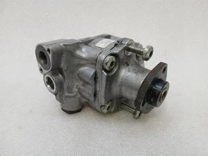 MERCEDES-BENZ Mercedes GT R190 Roadster Power Steering Pump A0004661400 Power Steering Pump 128bar