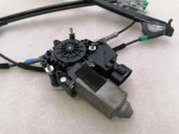 PORSCHE Porsche Boxster 986 Right Door Winder 99654207604 Window Regulator Front Right — thumbnail 3