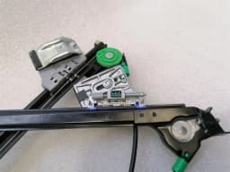 PORSCHE Porsche Boxster 986 Right Door Winder 99654207604 Window Regulator Front Right — thumbnail 9
