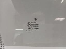 PORSCHE Porsche 911 991 right front door glass 99154251203 door window front right — thumbnail 3