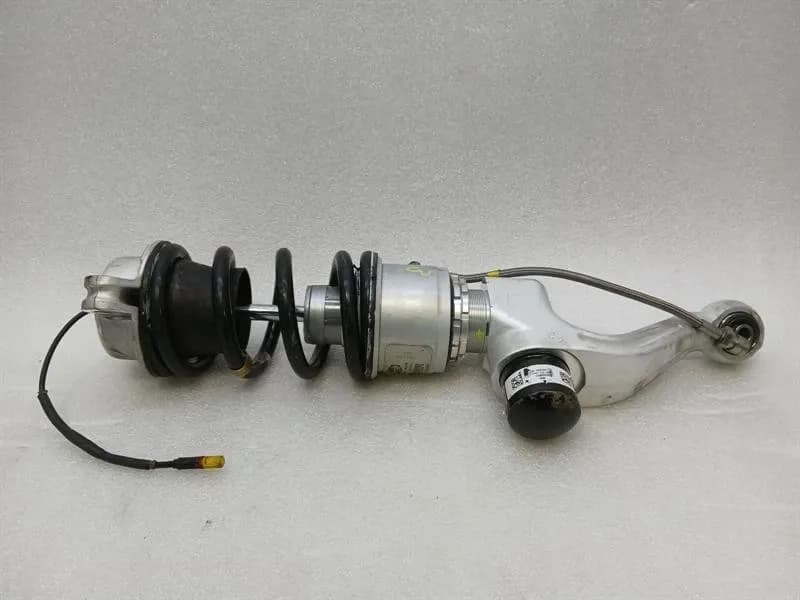 Ferrari SF90 Shock Absorber Front 902990 RH SF90 Shock Absorber Front Lift F173