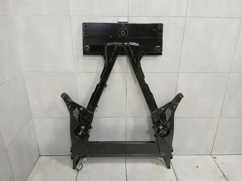 FERRARI Ferrari 812 Superfast F152M Beam Subframe Front 985278223 Front Axle Carrier