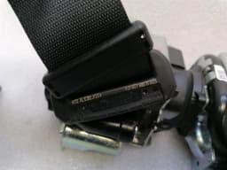 PORSCHE Porsche Taycan 9J rear seat belt set 9J1857805H seat belt belt rear set — thumbnail 4