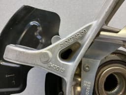 FERRARI Ferrari 812 Superfast F152M Right Front Hub 328040 Wheel Bearing Housing Front Right — thumbnail 7