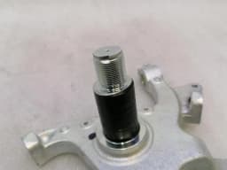MAYBACH Maybach 62 V240 Right Front Hub A2403321401 Wheel Bearing Housing Front Right — thumbnail 6