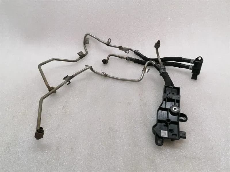 PORSCHE Porsche 911 992 fuel pressure sensor 992906052B fuel pressure sensor 992131191B