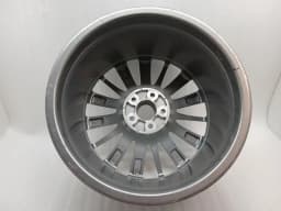 MASERATI Maserati Ghibli M157 Rear Alloy Wheel 670016856 10JX19 ET40 Rear Rim — thumbnail 3