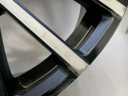 ASTON MARTIN Aston Martin DBX Front Alloy Wheel PY83-1007-JA 10JX23 ET56 Front Rim — thumbnail 5