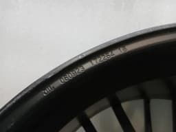 ASTON MARTIN Aston Martin DBX Front Alloy Wheel PY83-1007-JA 10JX23 ET56 Front Rim — thumbnail 9