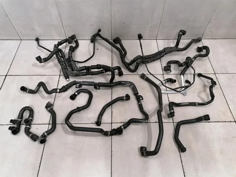 MERCEDES-BENZ Mercedes EQC400 EQC N293 Cooling Pipe A2935010400 Cooling Water Hose Pipe