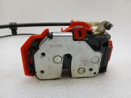 FERRARI Ferrari FF F151 Door Lock 83987600 RH LHD Door Lock — thumbnail 5