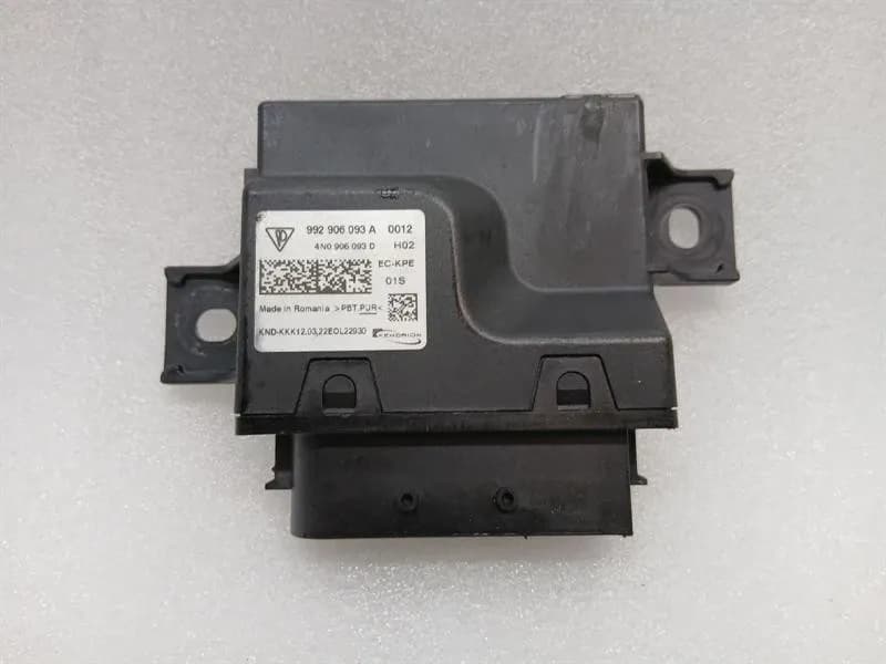 PORSCHE Porsche 911 992 GT3 electronic module 992906093A control unit fuel pump module