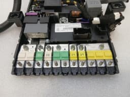 PORSCHE Porsche 911 991 Fuse Box 99161807501 Fuse Box — thumbnail 3
