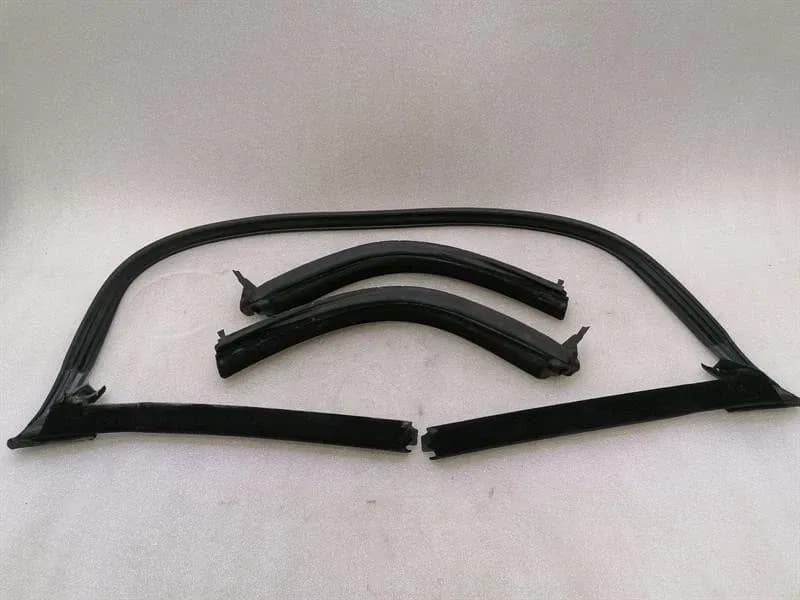 Porsche Boxster 987 Roof Seal 98756132702 Roof Frame Seal 98756112401 Set