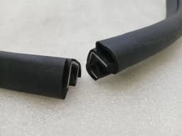 MERCEDES-BENZ Mercedes GT R190 Roadster Left Door Seal A1906970351 Left Door Seals — thumbnail 5